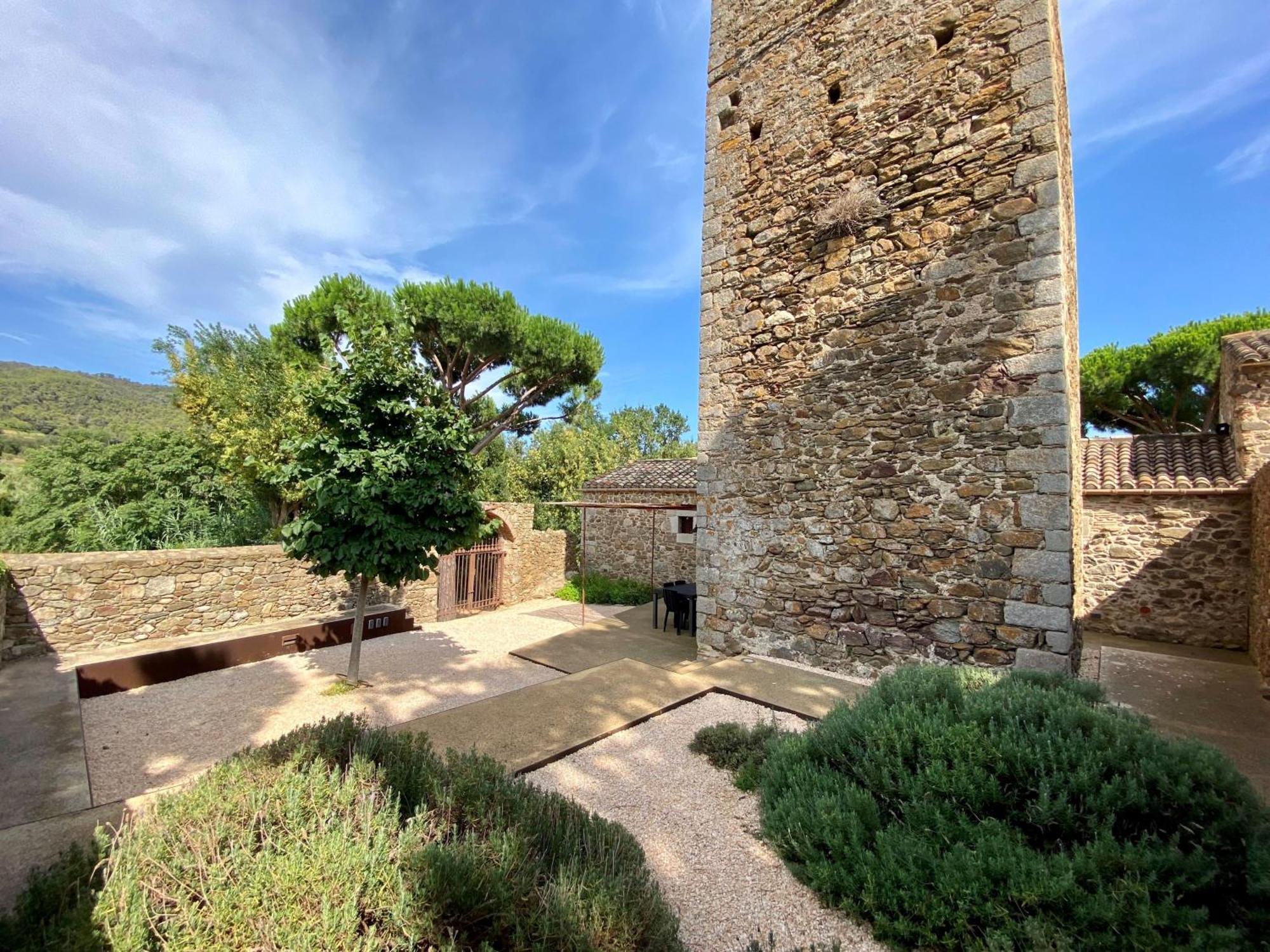 Masia Torre Lloreta S.Xiii 칼론제 외부 사진