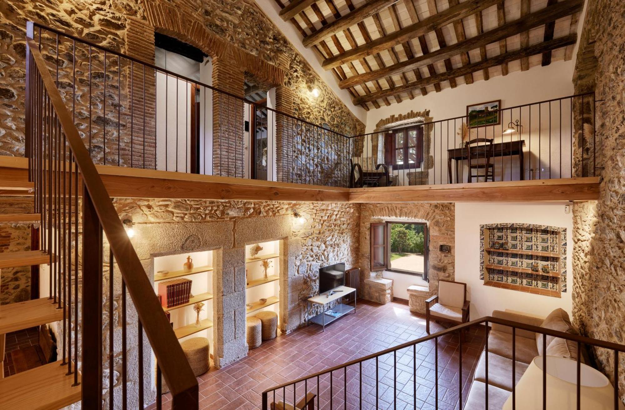 Masia Torre Lloreta S.Xiii 칼론제 외부 사진