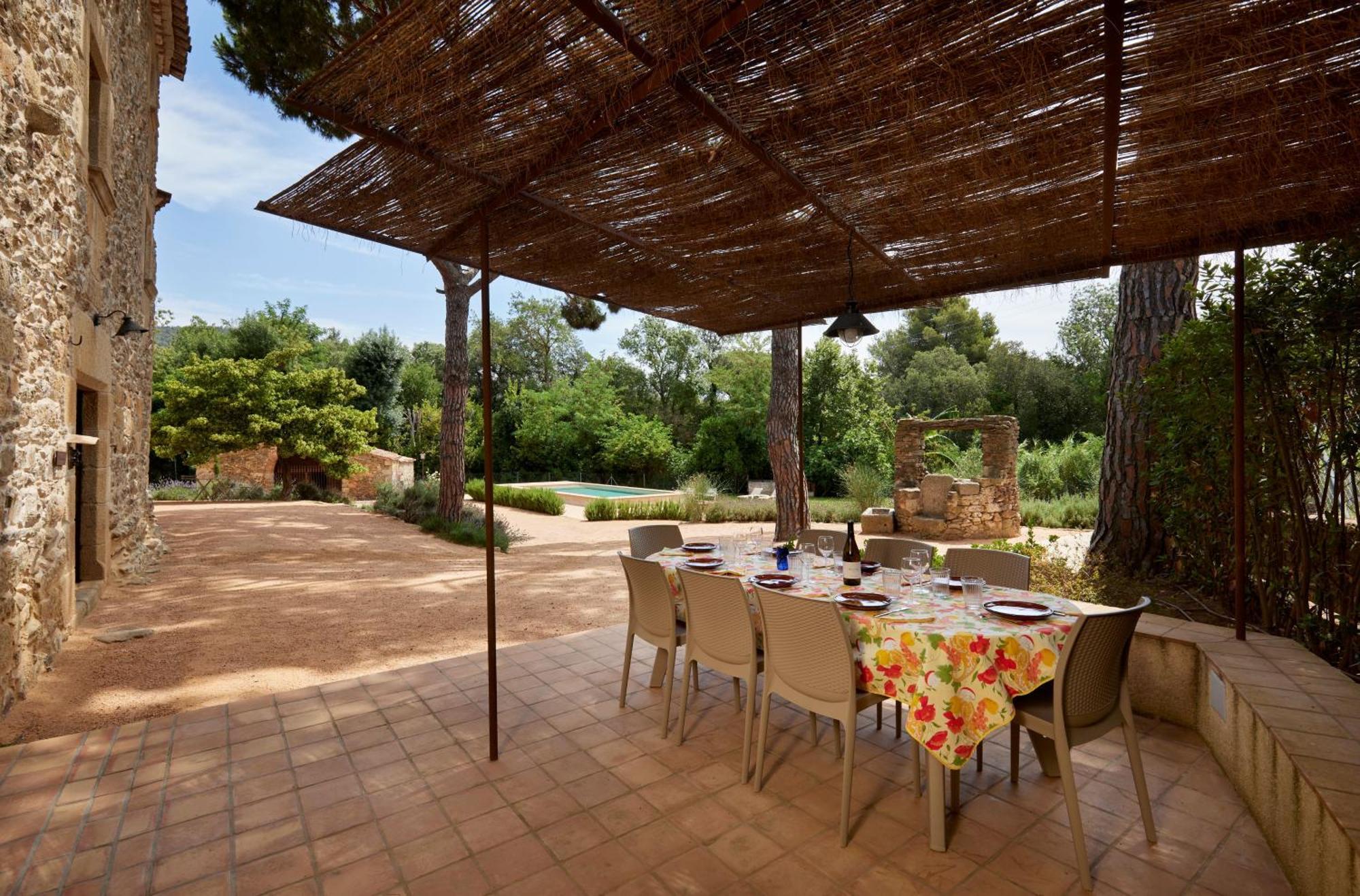 Masia Torre Lloreta S.Xiii 칼론제 외부 사진